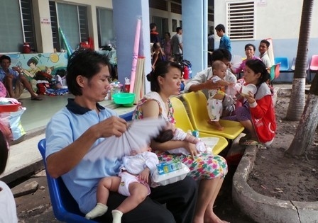 tphcm-nhieu-loai-benh-truyen-nhiem-don-dap-tan-cong-tre3