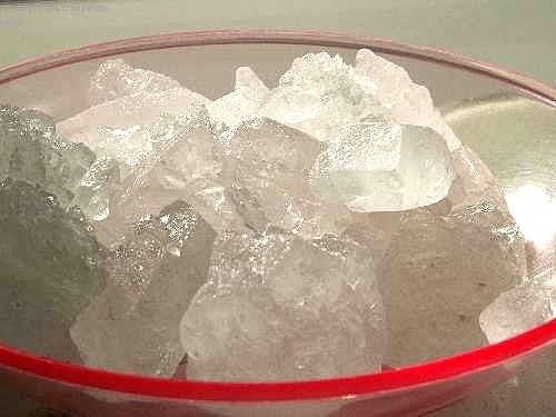 Húng chanh kết hợp với đường phèn là bài thuốc trị ho phổ biến, hiệu quả cao