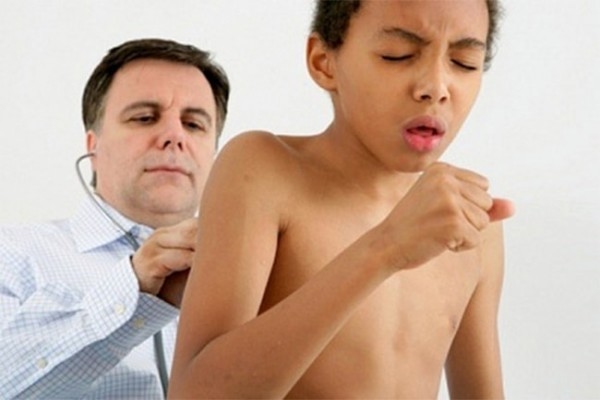 Bạn nên đến cơ sở chuyên khoa để được thăm khám và hỗ trợ điều trị kịp thời