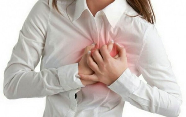 Liên cầu khuẩn tan huyết beta nhóm A khi xâm nhập vào họng, nếu không được chữa trị triệt để sẽ gây thấp tim, thấp khớp, viêm cầu thận