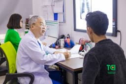 Lần đầu tiên khám bệnh ngoài giờ hành chính mà chi phí