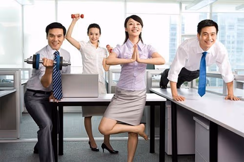 Vận động tại chỗ làm việc