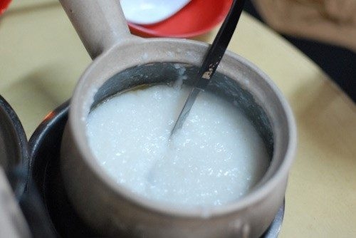 Sau mổ nội soi đại tràng, người bệnh nên ăn những thực phẩm mềm, lỏng dễ nuốt