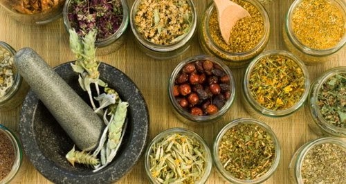 Người bệnh cần đi khám để được kê đơn và hướng dẫn sử dụng thuốc đúng cách.