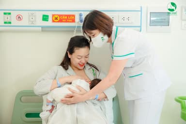 Ngứa đầu nhũ hoa khi cho con bú, nguyên nhân do đâu?