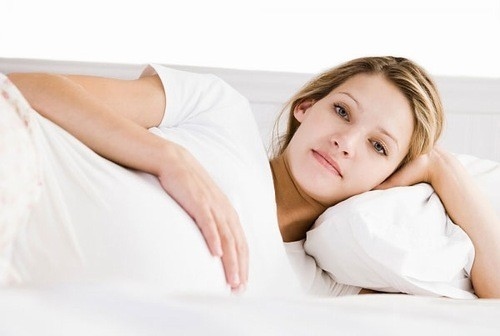 Viêm lộ tuyến có ảnh hưởng đến thai nhi không là băn khoăn của nhiều người.