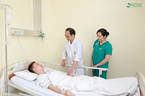 Tới bệnh viện Thu Cúc, người bệnh được chăm sóc chu đáo trước, trong và sau khi mổ viêm ruột thừa, giúp hạn chế biến chứng