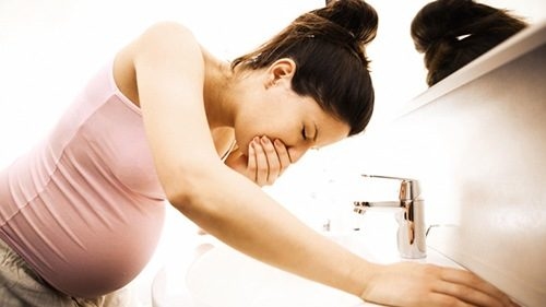 Đau dạ dày khi mang thai ảnh hưởng tới khẩu vị và chế độ ăn uống của mẹ bầu
