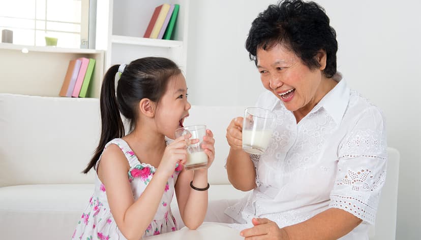 Trẻ đang bị tiêu chảy có nên uống sữa hay không?