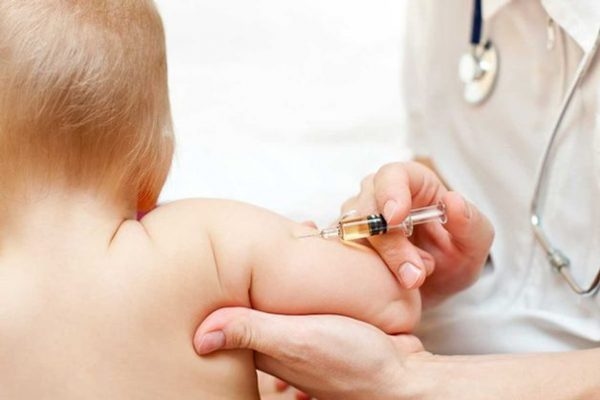 nguyên nhân nổi hạch ở nách trái
