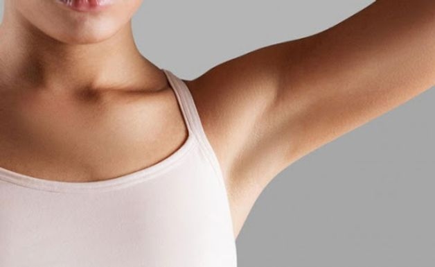 lý do nổi hạch ở nách trái