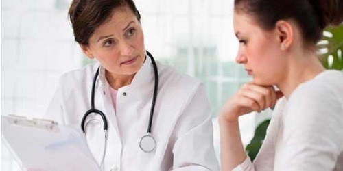 Khi xâm nhập vào cơ thể, virus viêm gan C tiến triển trong thời gian dài