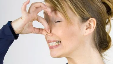 Khí hư có mùi hôi nhưng không ngứa là vì sao?