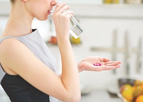 Không lạm dụng thuốc, cần dùng thuốc theo đúng chỉ định của bác sĩ