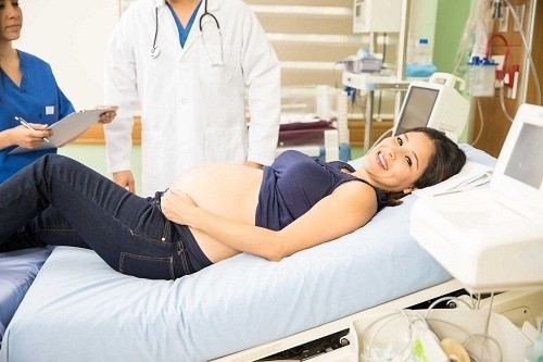 Ngày càng nhiều sản phụ áp dụng biện pháp giảm đau trong đẻ bằng phương pháp gây tê ngoài màng cứng.
