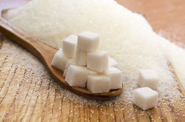 Đường được coi là kẻ thù chính đối với bệnh nhân ung thư vì nó góp phần giúp tế bào ung thư phát triển nhanh chóng, không kiểm soát được.