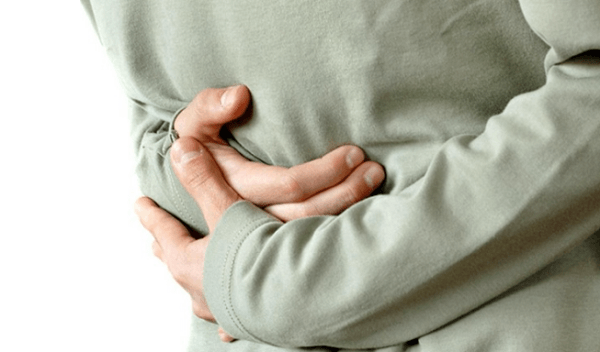 Có nhiều nguyên nhân gây đau bụng trên bên phải