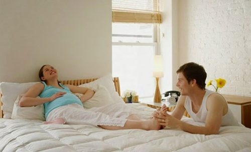 Thư giãn sẽ giúp mẹ bầu không mắc bệnh gút khi mang thai