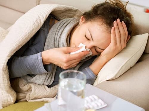 Các triệu chứng lai rai của viêm mũi xoang gây phiền toái cho nhiều người bệnh