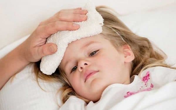 Bệnh viêm mũi họng cấp ở trẻ em