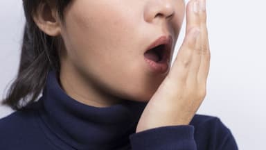 Bí quyết thổi bay ngay chứng hôi miệng khi đói