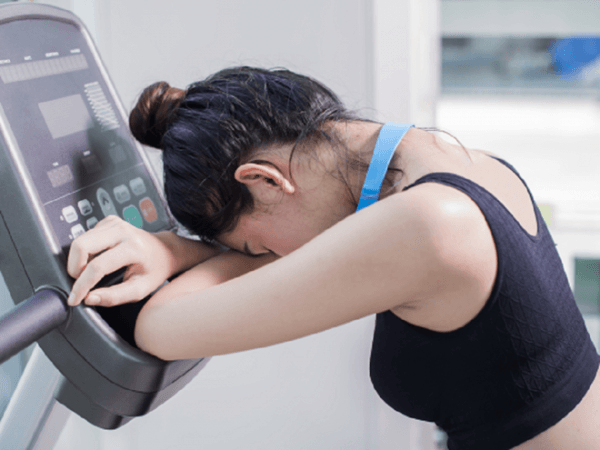 Giảm cân quá nhanh dễ gây các bệnh lý về cơ xương khớp. (ảnh minh họa)