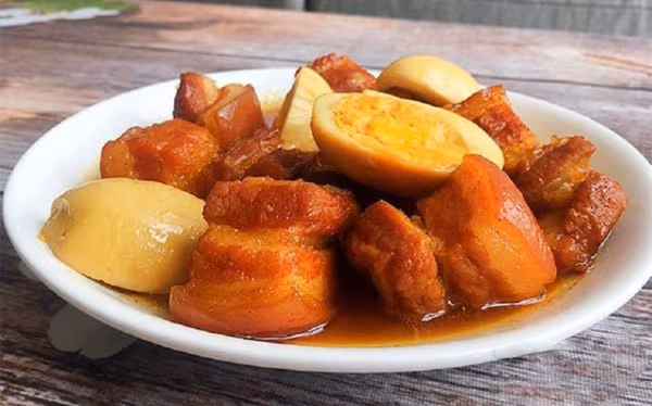 hạn chế ăn đồ ăn nhiều dầu mỡ sau cắt bỏ túi mật