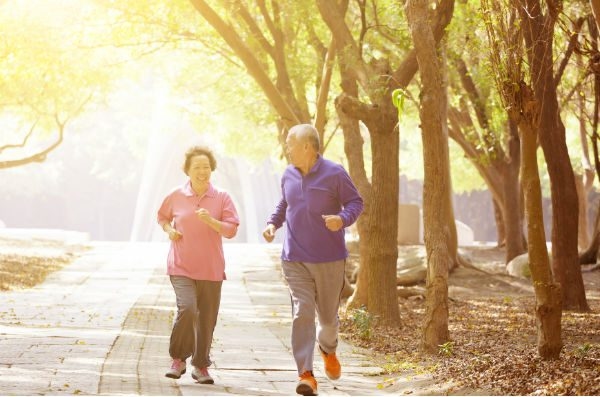 phòng tránh bệnh tim mạch ở người cao tuổi