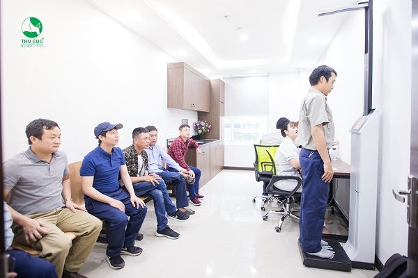 Việc khám sức khỏe định kỳ giúp bảo vệ