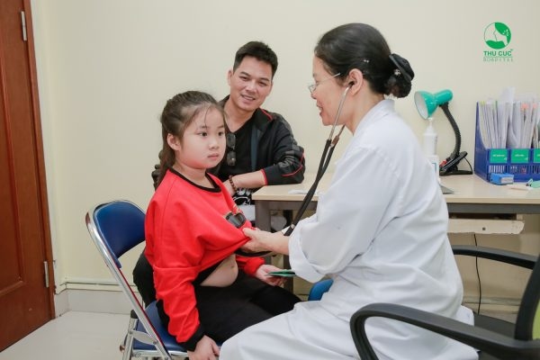 điều trị viêm tiểu phế quản ở trẻ