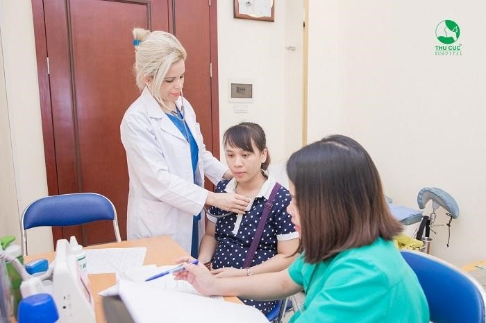 Khi thấy các dấu hiệu của vô sinh nữ, các chị em nên tới ngay Bệnh viện ĐKQT Thu Cúc để được các sĩ kiểm tra và điều trị kịp thời