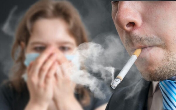 Hít phải khói thuốc tăng nguy cơ chửa ngoài dạ cona