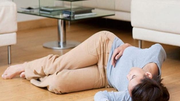 Ngất xỉu là biểu hiện của bệnh tim mạch vành giai đoạn nặng, báo hiệu cơn nhồi máu cơ tim hoặc đột quỵ não.