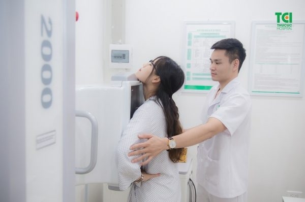 đi khám sức khỏe sinh sản