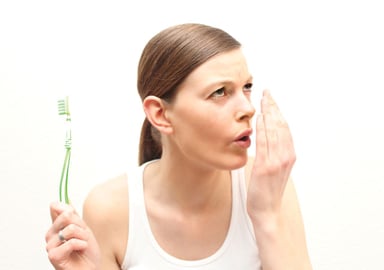 Tìm hiểu về hôi miệng nặng: Nguyên nhân và cách điều trị