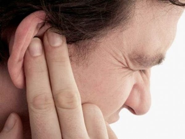 điều trị bệnh ù tai