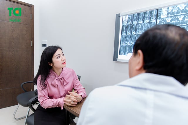 NSND Thu Hà trải nghiệm khám sức khỏe tại Thu Cúc TCI