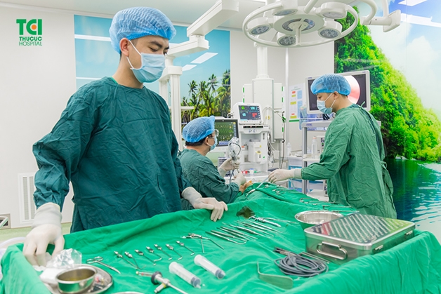 Phẫu thuật nội soi viêm xoang mũi