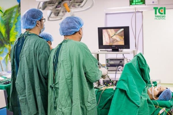 Trả lời polyp túi mật có tự biến mất được không