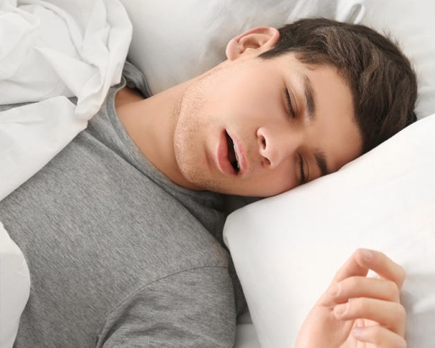 triệu chứng vẹo vách ngăn mũi
