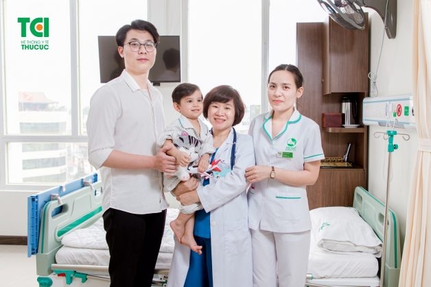 Viêm phế quản là bệnh không lây nhiễm tuy nhiên sẽ có diễn biến nặng nếu như tiếp xúc nhiều với tác nhân gây bệnh và không được can thiệp kịp thời