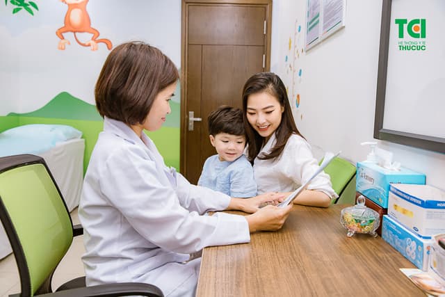 Khám sức khỏe định kỳ cho trẻ tại Hệ thống Y tế Thu Cúc TCI