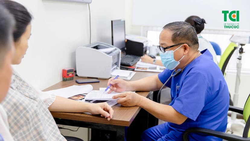 Chảy máu âm đạo có nguy hiểm không? Nên làm gì khi chảy máu âm đạo