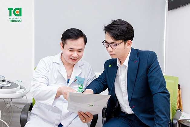 Khám sức khỏe định kỳ nên mang theo gì?