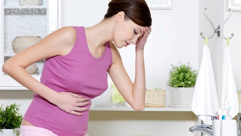 Đau dạ dày khi mang thai 3 tháng đầu có nguy hiểm không?