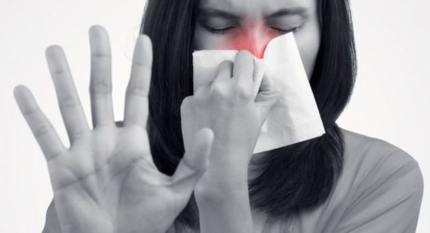 Vì sao câu hỏi “Viêm họng mãn tính có chữa được không” phổ biến?