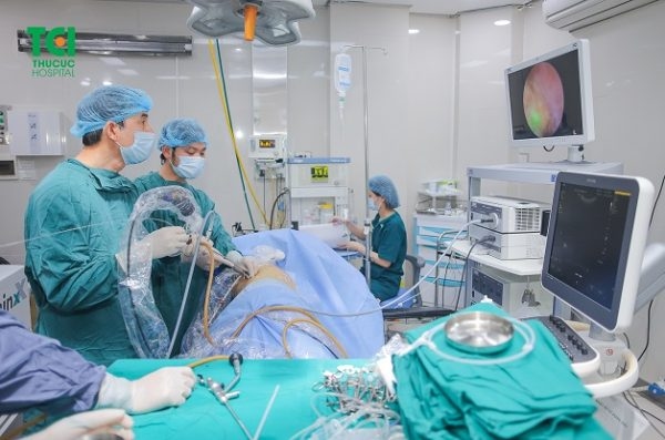 Tìm hiểu các phương pháp điều trị sỏi niệu quản