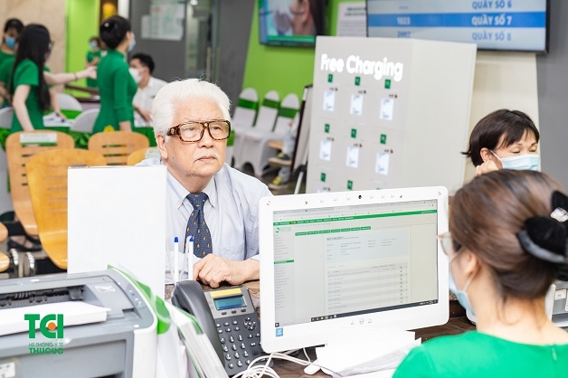 Lưu ý nào cho bệnh nhân khi dùng thuốc trị viêm khớp gối?