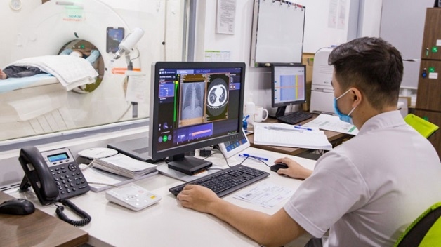 chẩn đoán bệnh alzheimer bằng cách chụp MRI não, CT não