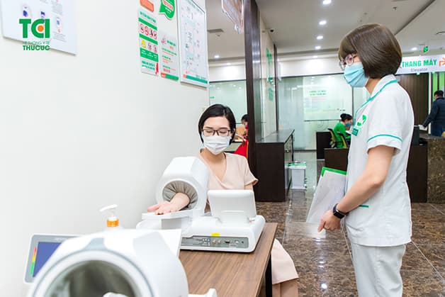 Chi phí thông tắc vòi trứng